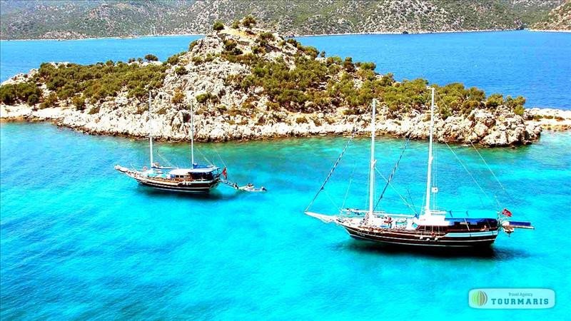 Pirate yacht in Marmaris