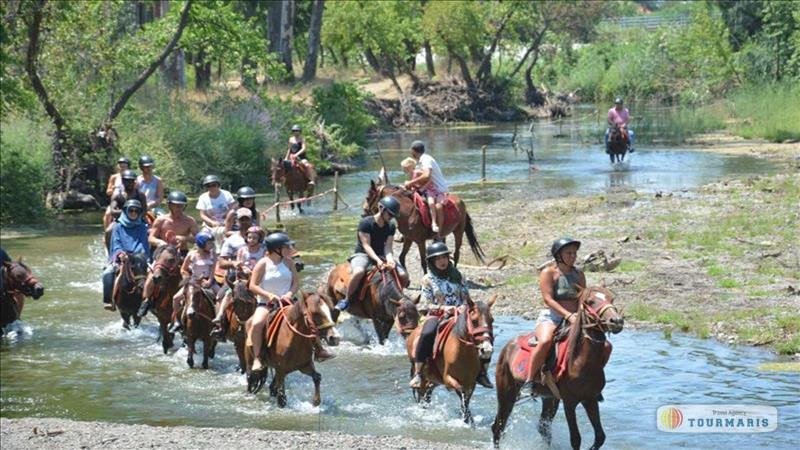 Прогулка на лошадях в Мармарисе