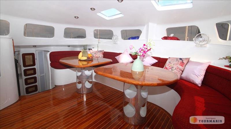 Rent Yacht in Marmaris